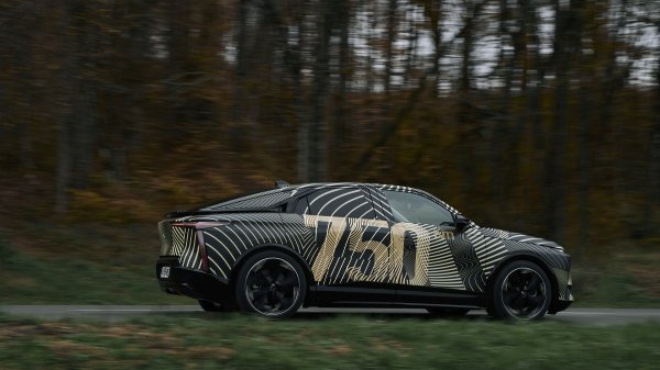 DS Automobiles najavio potpuno novi električni SUV coupé