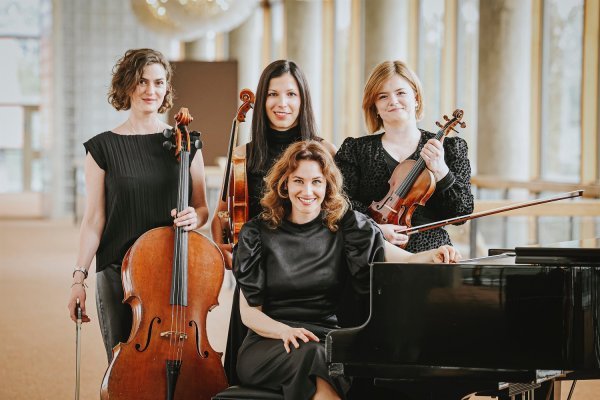 Dunja Bontek, Marija Andrejaš, Monika Leskovar, Martina Filjak