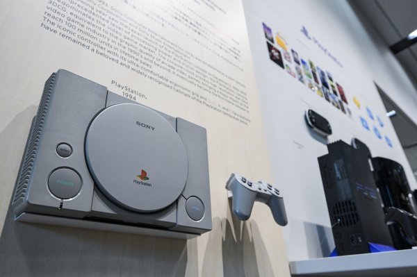 Konzola koja je sve započela - originalni PlayStation izložen uoči tridesete godišnjice izlaska Sonyjeve superpopularne konzole