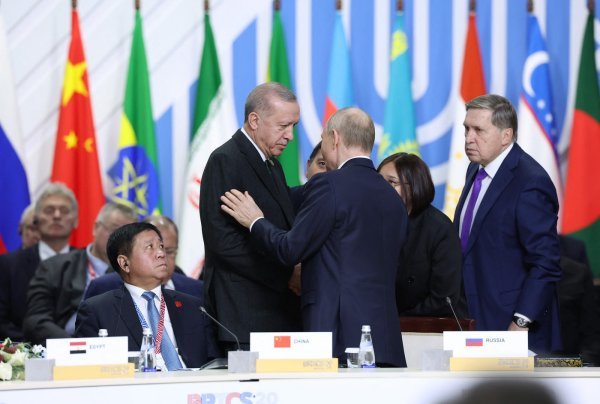 Recep Tayyip Erdogan i Vladimir Putin na BRICS-ovu samitu u Kazanu