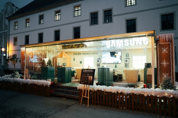 Samsung Holiday Café