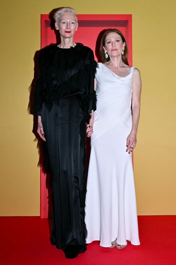 Julianne Moore i Tilda Swinton