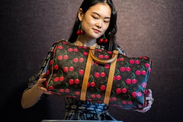 Vintage torba iz Takashi Murakami linije za Louis Vuitton