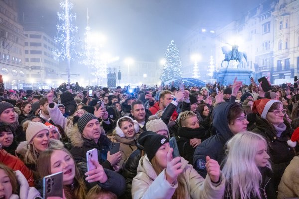 Najluđa noć u Zagrebu: Temperatura u minusu, ali to je malo kome smetalo