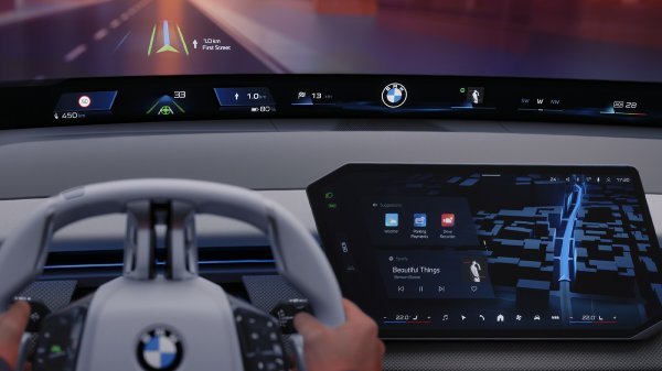 BMW pokazao na CES-u 2025 novi Panoramic iDrive