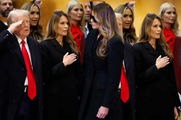 Novo moćno izdanje Melanije: Ovaj kaput svatko bi poželio imati