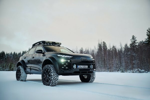 Audi Q6 e-tron offroad koncept