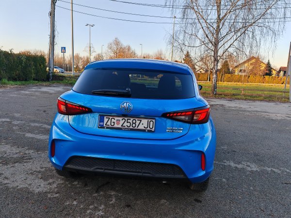 MG3 Hybrid+ Luxury