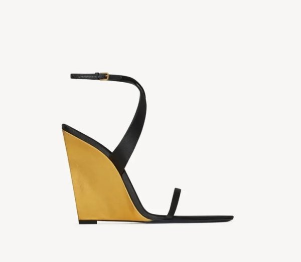 Sandale Salomé, Saint Laurent, 1050 dolara (oko 1022 eura)