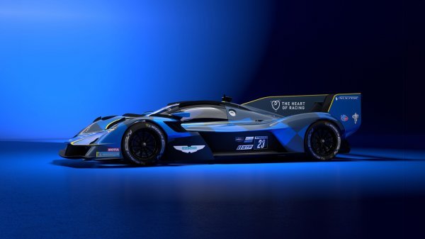 Hiperautomobil Aston Martin Valkyrie za IMSA seriju 2025.