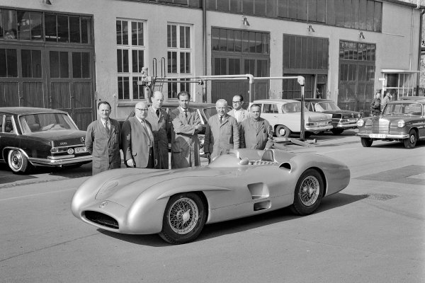 Mercedes-Benz W 196 R Stromlinienwagen iz 1954.