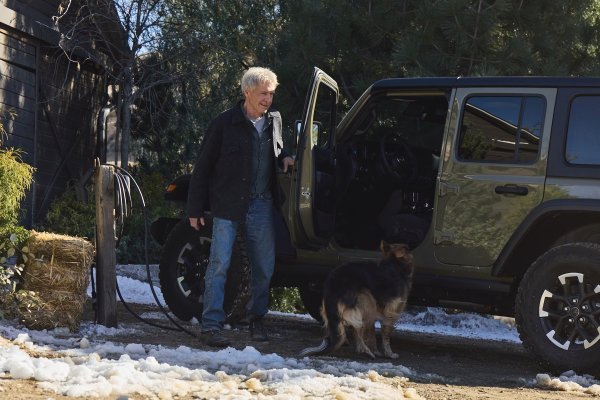 Harrison Ford u Jeepovoj reklami za 59. Super Bowl