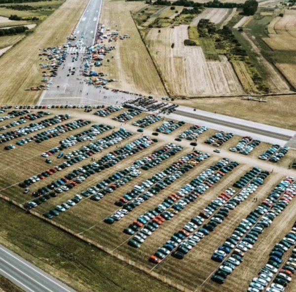 Croatian Automotive CARS Race Show_Aerodrom