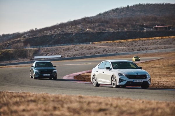 Škoda Octavia RS i Škoda Octavia Combi RS