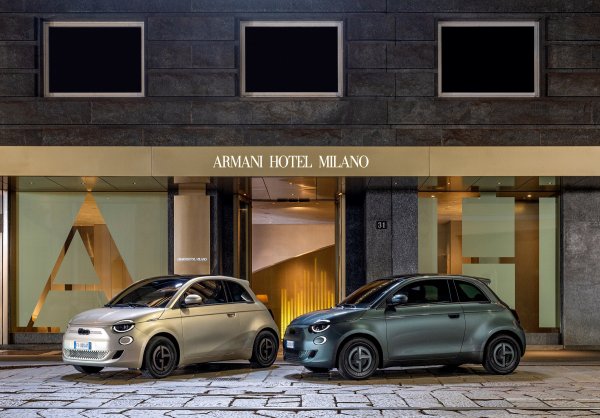 FIAT '500e Giorgio Armani Collector's Edition'