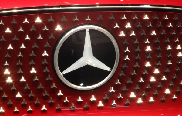 Logo Mercedes Benza