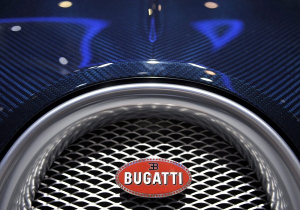 Logo Bugattija