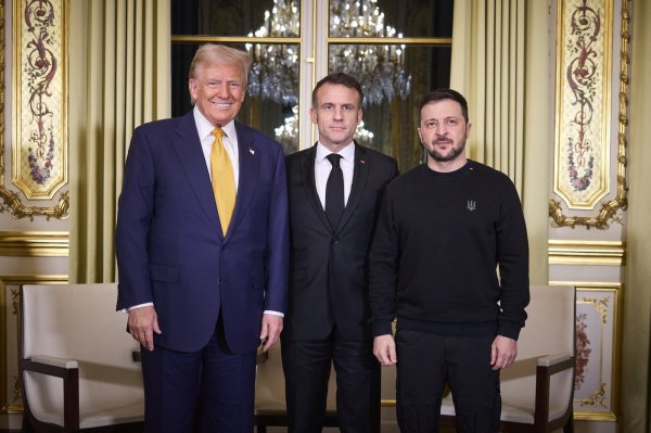 Donald Trump, Emmanuel Macron, Volodimir Zelenski