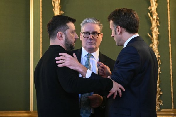 Volodimir Zelenski, Kier Starmer, Emmanuel Macron