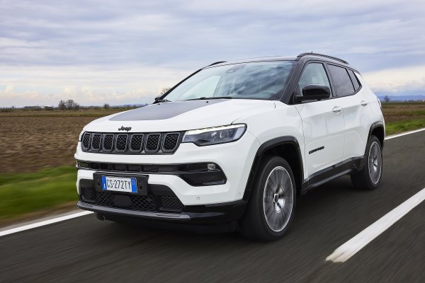 Jeep Compass e-Hybrid (MY24) - trenutna generacija