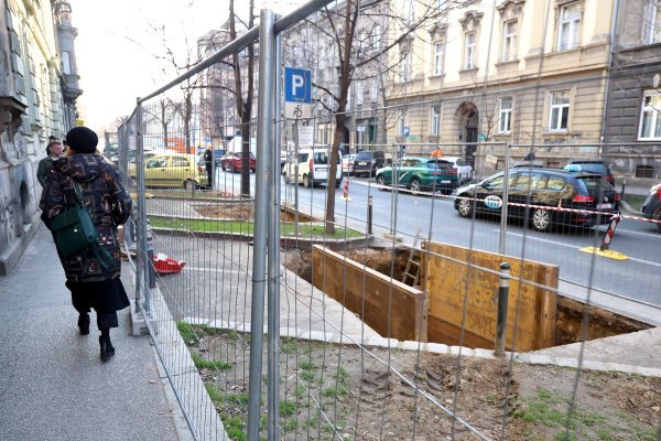 Gradilište podzemnih spremnika u Žerjavićevoj ulici