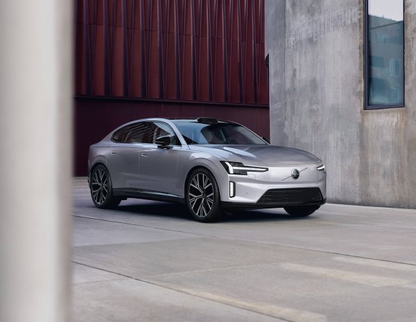 Volvo ES90