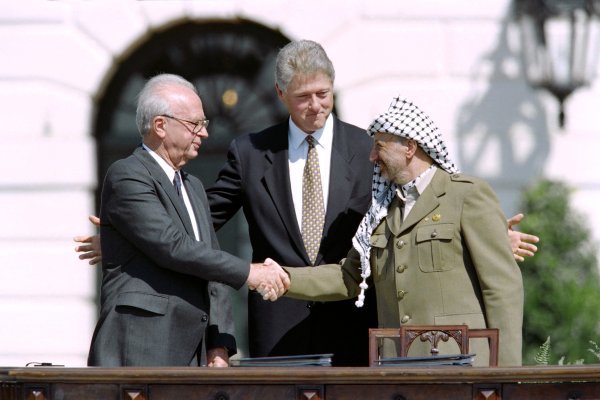 Potpisivanje Sporazuma iz Osla, Bill Clinton, Yasser Arafat i Yitzahk Rabin