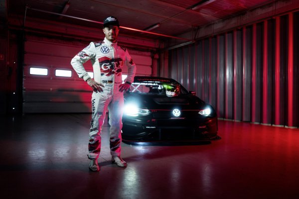 VW Golf GTI Clubsport 24h i vozač Benny Leuchter