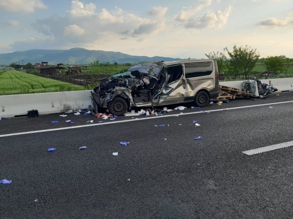 Horor na autocesti: Objavljene fotografije teškog sudara na A3