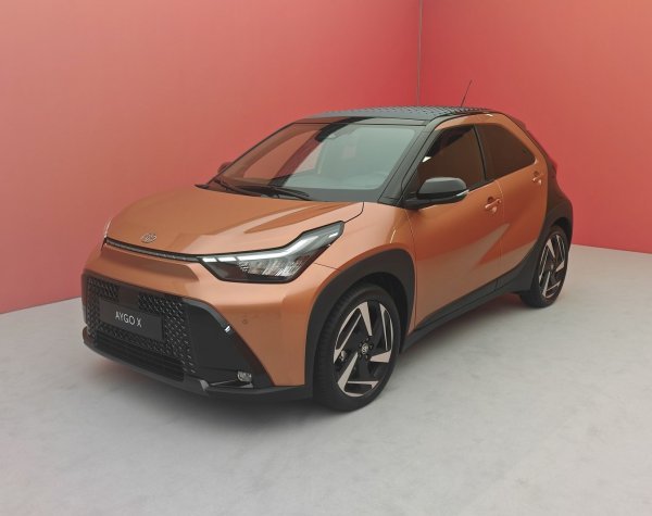 Toyota predstavila osvježeni Aygo X: Potpuno hibridni crossover A-segmenta sada još atraktivniji