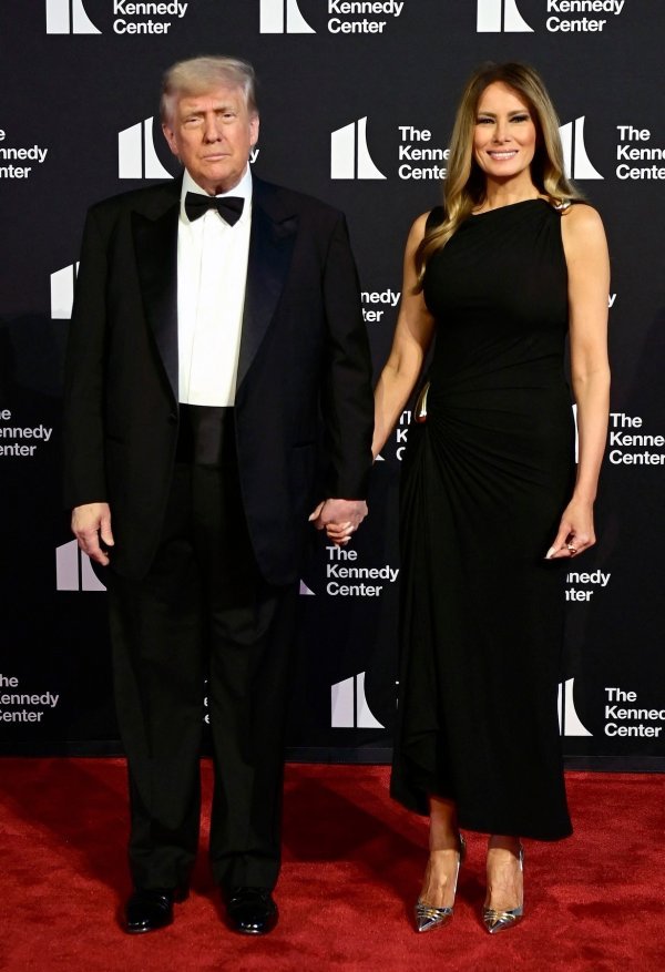 Fantastična haljina i još bolje cipele: Melania Trump rijetko se pojavljuje, a onda izazove senzaciju
