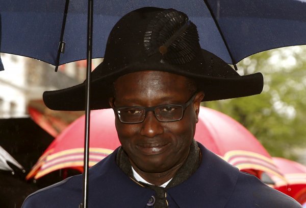 Tidjane Thiam je predložio smanjenje svog bonusa za 40 posto nakon potopa dionice Credit Suissea Reuters