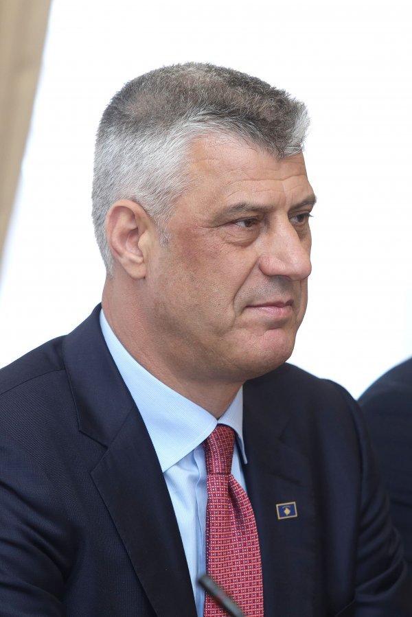 'Dijalog sa Srbijom nema alternativu. Dobri susjedski odnosi nemaju alternativu. Suradnja i pomirenje Srbije i Kosova namaju alternativu', smatra Thaci