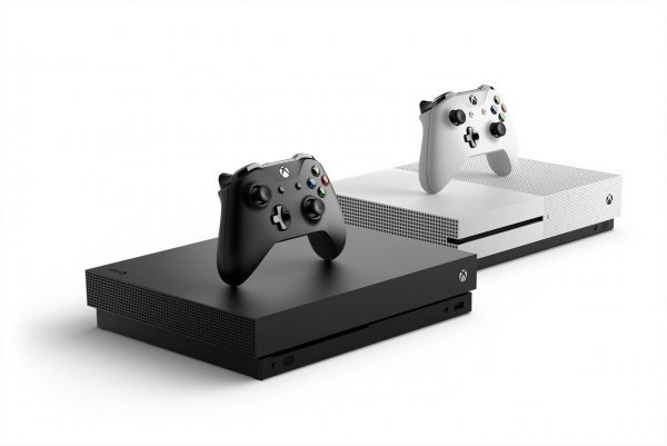 Xbox One i njegov jači brat - Xbox One X
