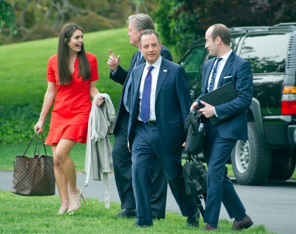 Hope Hicks, Steve Bannon, Reince Priebus i Stephen Miller