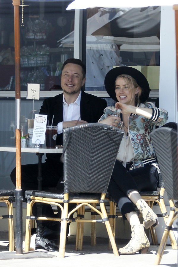 Elon Musk i Amber Heard