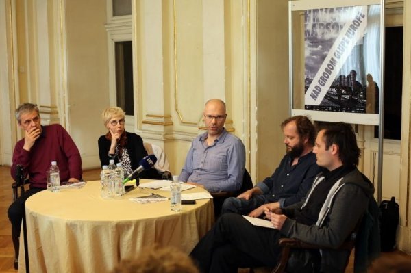 Dean Duda, Lada Čale Feldman, Marin Blažević, redatelj Sebastian Horvat i dramaturg Milan Marković Pixsell