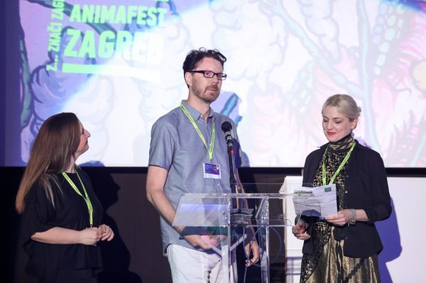 Producentice festivala Matea Milić i Paola Orlić te umjetnički direktor Daniel Šuljić