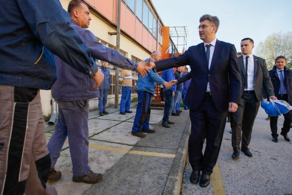 Premijer Andrej Plenković u obilasku 3. maja