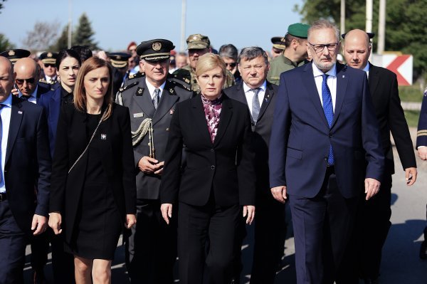 Marijana Balić, Kolinda Grabar Kitarović, Davor Božinović 